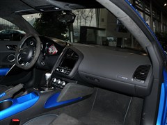 2013款 5.2 FSI quattro 中国专享型