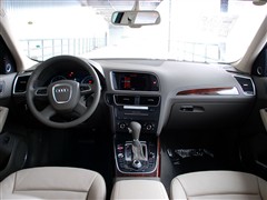 2010款 2.0TFSI 运动版