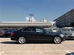 2011款 C 300 时尚型