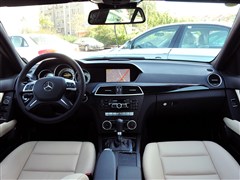 2011款 C 300 时尚型