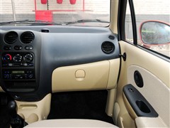 2012款 改款 1.0L 手动P-TEC舒适型