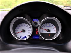 2012款 改款 1.2L 手动运动版优越型