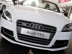 2013款 TTS Roadster 2.0TFSI quattro
