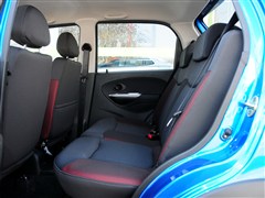 2012款 1.2L 手动运动版时尚型