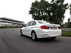 2013款 320Li 时尚型