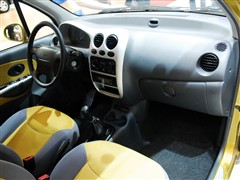 2006款 0.8L 手动时尚型