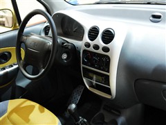 2006款 0.8L 手动时尚型