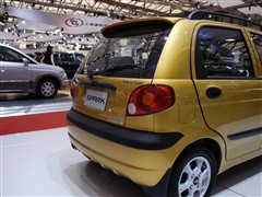 2006款 0.8L 手动时尚型