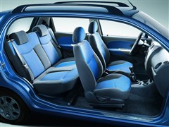 2006款 1.0L 手动标准型