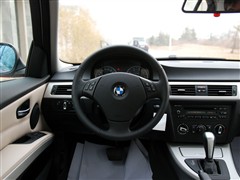 2009款 318i 领先型