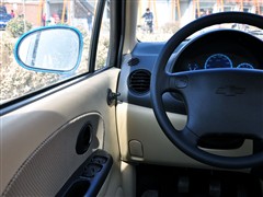 2009款 1.0L 手动舒适型