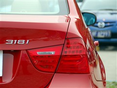 2009款 318i 进取型