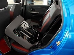 2010款 1.2L 运动版活力型