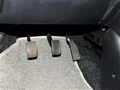 2010款 1.2L 运动版时尚型