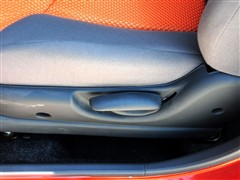 2010款 1.0L P-TEC手动时尚型