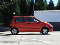 2010款 1.0L P-TEC手动时尚型