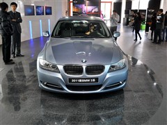 2011款 320i 豪华型