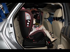 2012款 两厢 1.5L 自动乐享版