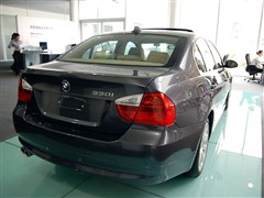 2005款 330i