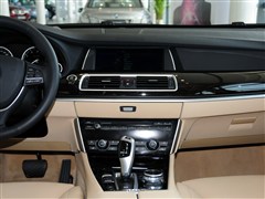 2013款 535i xDrive豪华型