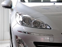 2011款 1.6L 手动豪华版