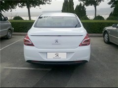 2012款 2.0L 手动风尚型