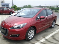 2012款 2.0L 自动风尚型