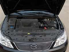 2009款 新财富版 2.0L 手动尊贵型