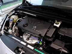 2013款 两厢 1.6L 手动舒适版