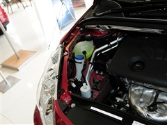 2013款 1.6L 自动CROSS