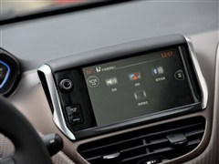 2014款 1.6L 自动领航版