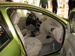 2005款 1.6L 自动风尚版