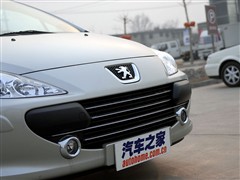 2008款 两厢 2.0L 手动逸致版