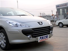 2008款 两厢 2.0L 手动逸致版