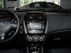 2013款 2.0L 四驱时尚型