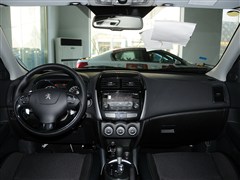 2013款 2.0L 四驱时尚型