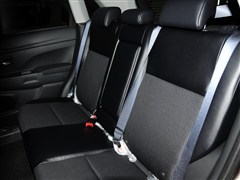 2013款 2.0L 四驱时尚型