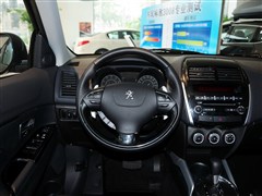 2013款 2.0L 两驱豪华型