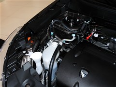 2013款 2.0L 两驱豪华型