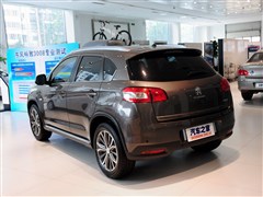 2013款 2.0L 两驱豪华型