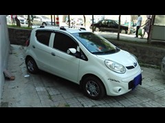 2012款 1.0L 手动时尚版 国IV