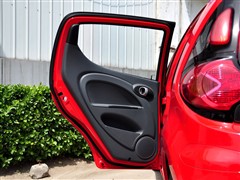 2010款 1.0L 手动豪华型