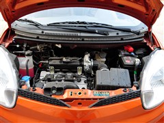 2010款 1.0L 手动尊贵型