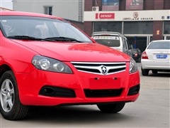 2010款 两厢 1.6L 手动时尚型