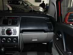 2011款 1.3L 手动运动版