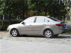 2012款 1.5L 手动梦幻型