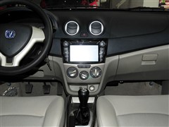 2012款 1.3L 手动舒适型 国IV