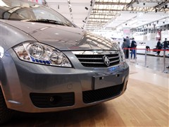 2007款 2.0L 自动豪华型