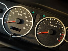 2008款 1.0L 手动标准型