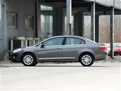 2012款 1.5T 手动精英型